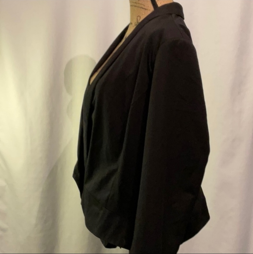 Gap black blazer NWT - Picture 2 of 3